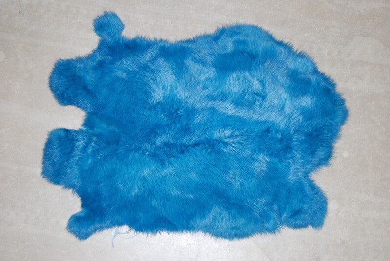 Konijnenhuiden of konijnenvachten groen/blauw pool