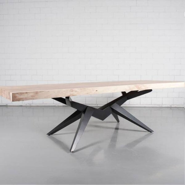 ** PRIJS OP AANVRAAG ** Boomstam tafel in verschillende modellen