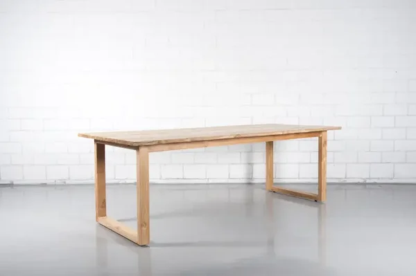Teak Tafel "O-legs"