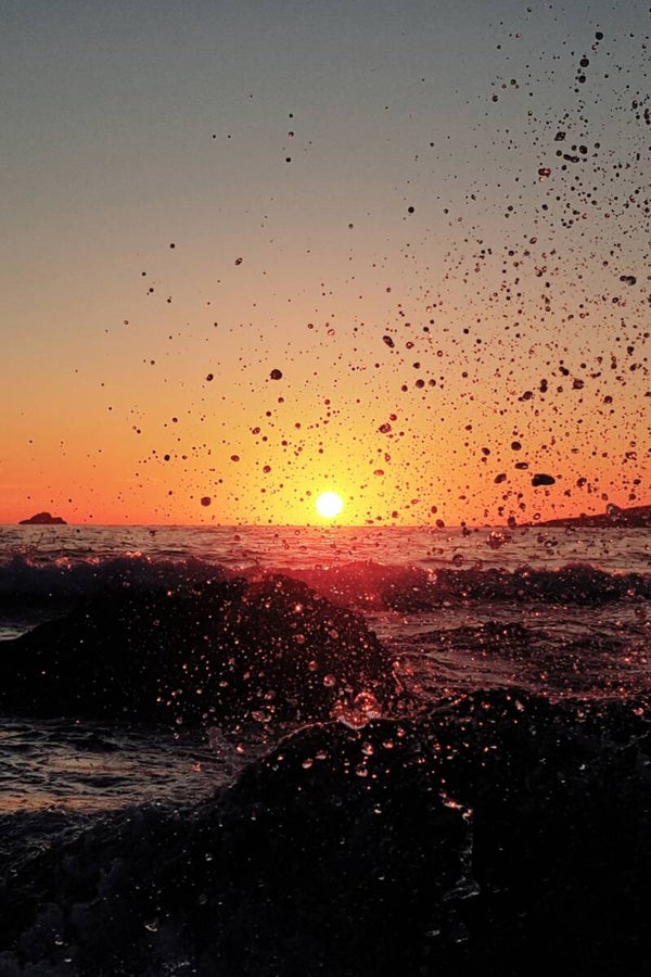 Un coucher de soleil éclatant à Capo di Feno