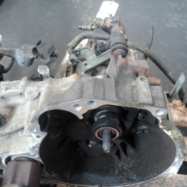 Nissan Almera 1.8 gearbox QG18 - MANUAL