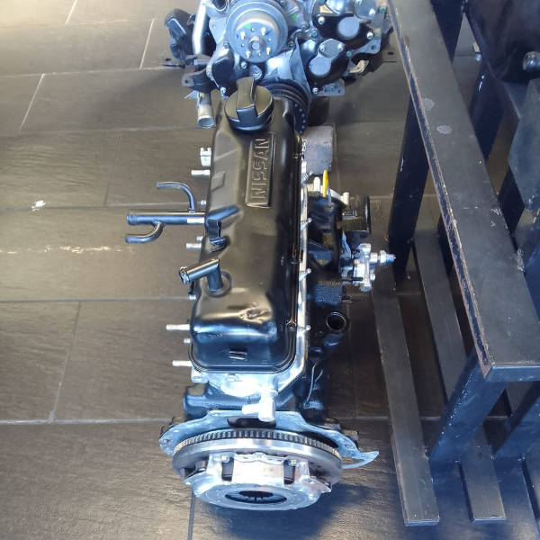 Nissan engine 1500 recon head block and sump - PETROL
