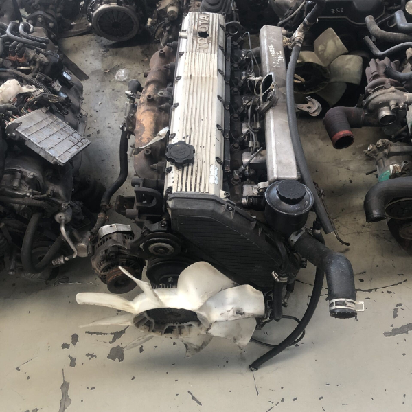 Toyota Engine 1HZ - PETROL