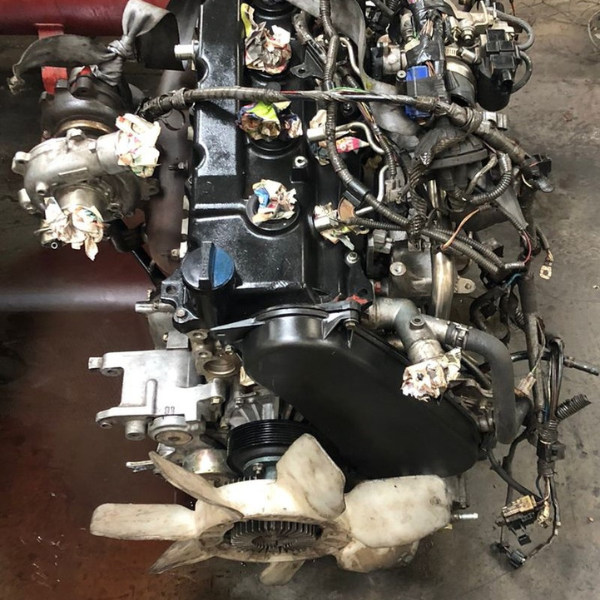 Toyota Hilux Quantum Turbo Engine 2.5 D4D (2KD) - DIESEL