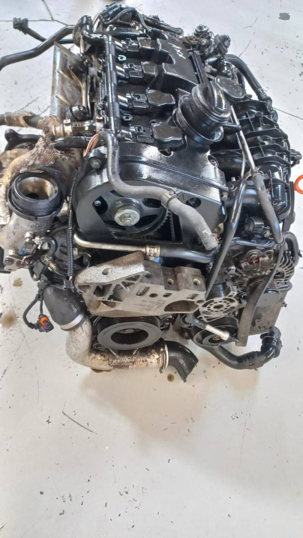 Volkswagen Golf 5 2.0 Gti Petrol Engine (AXX)
