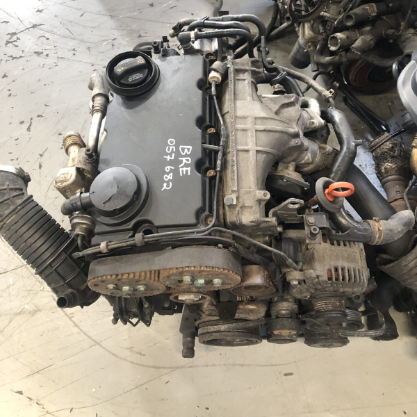 Volkswagen Golf 5 2.0 TDi Engine (BRE) - petrol