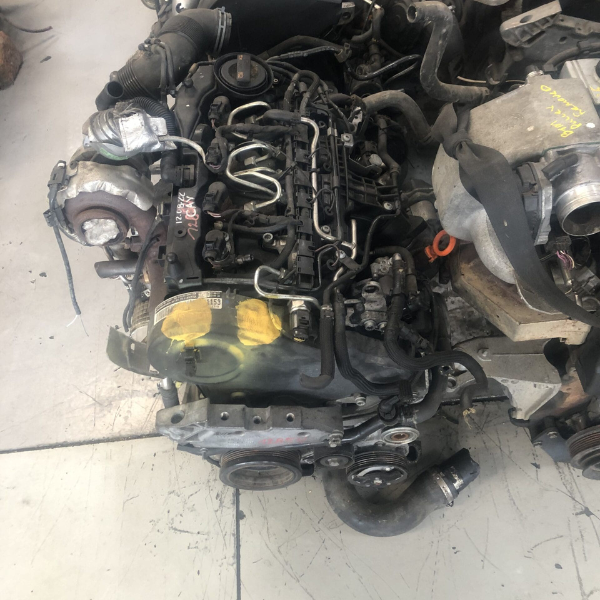 Volkswagen Golf 6 1.6 TDi Engine 4CYL (CAY) - diesel