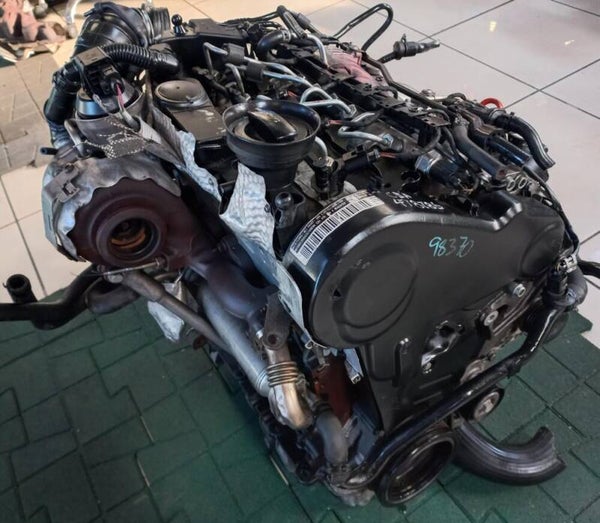 Volkswagen Passat B6 2.0 TDi (CBA) - PETROL