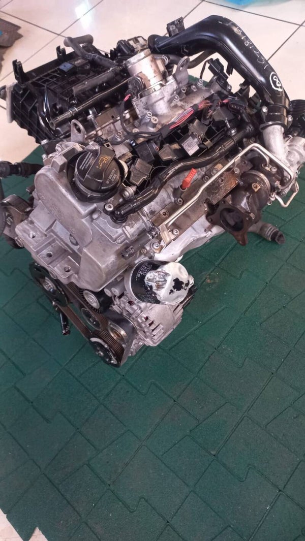 Volkswagen Polo 1.4 Turbo Engine (CFB) - PETROL