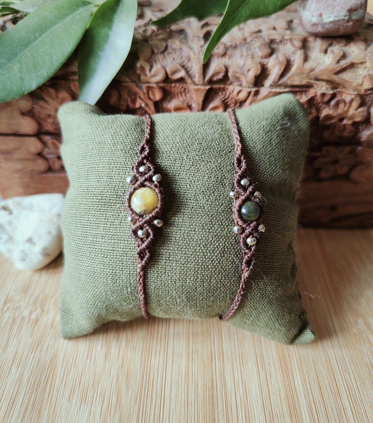 Bracelet Micro Macramé En Rodhochrosite - L 'Opaline Bracelet Micro Macramé En Rodhochrosite - L 'Opaline