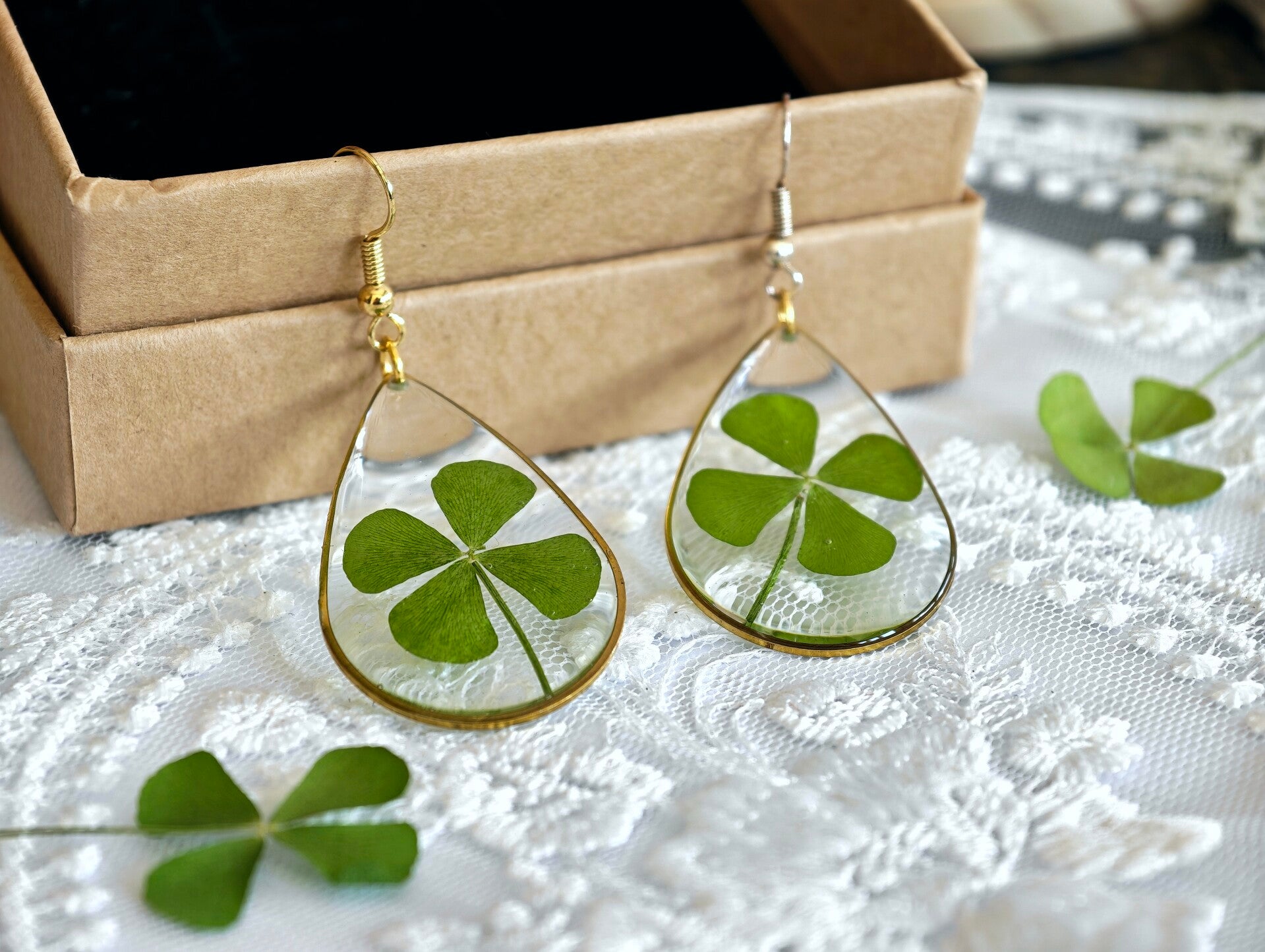 ❧ Boucles d'oreilles XL Trèfle - Goutte