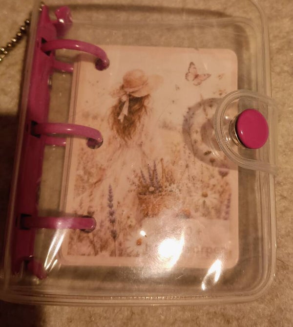 Mini binder
