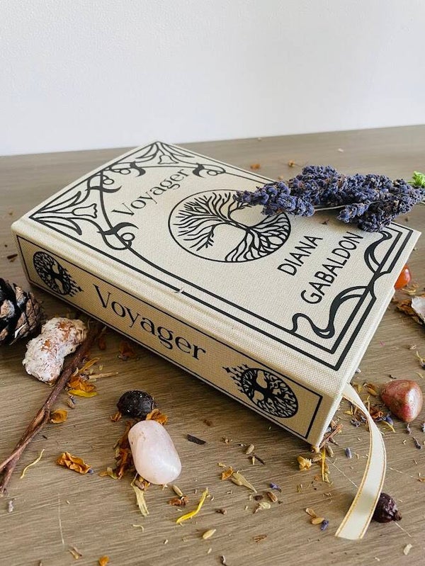 Voyager — Handbound Outlander Rebind