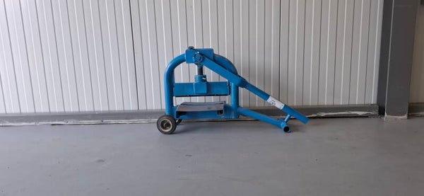 Stenenknipper te huur