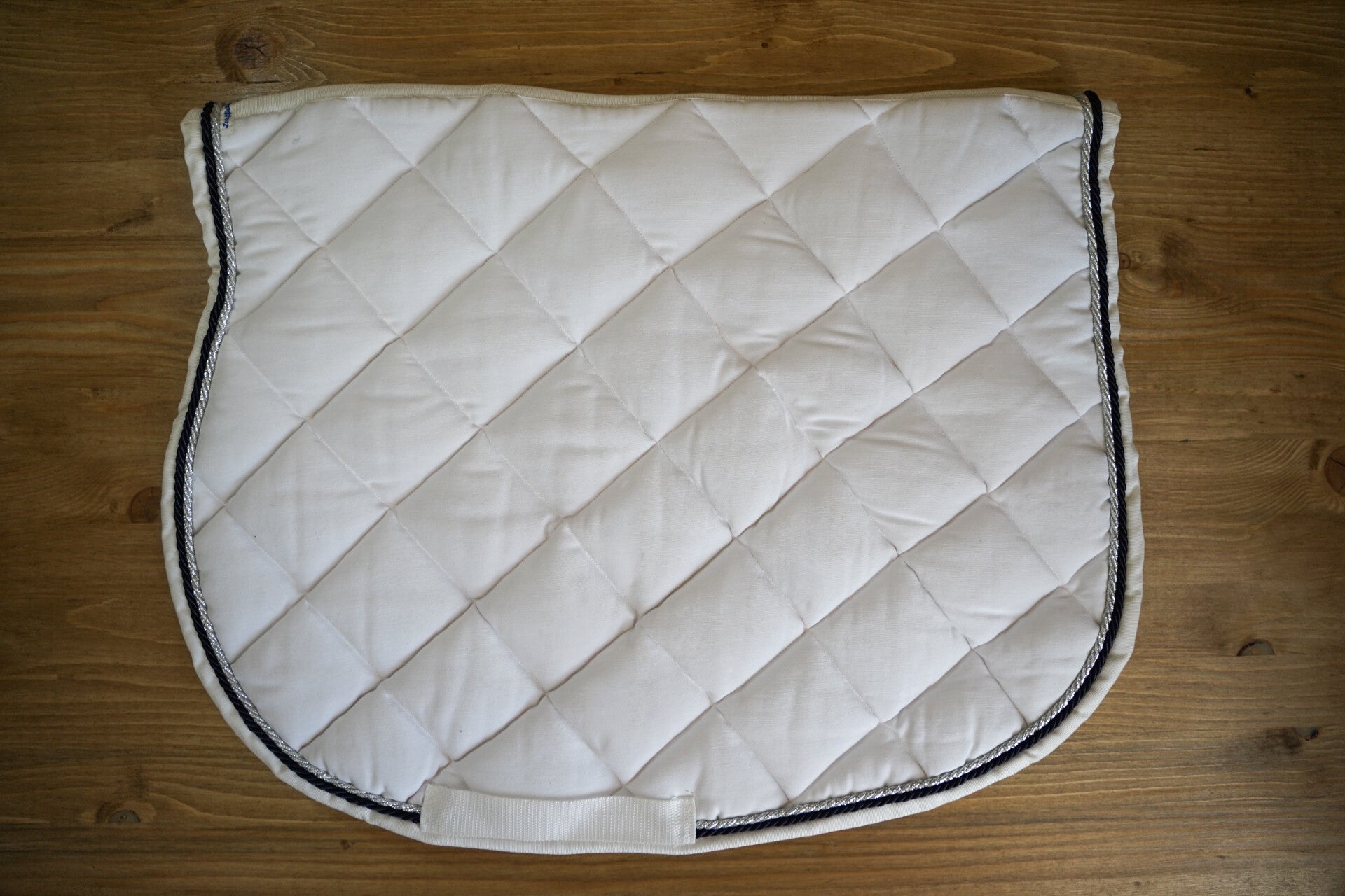 Sottosella White Pony