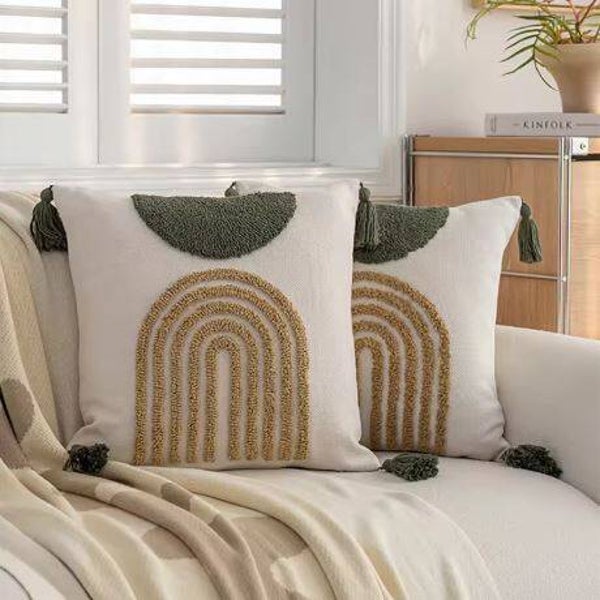 Geometric Tufted Tassel Cushion Cover