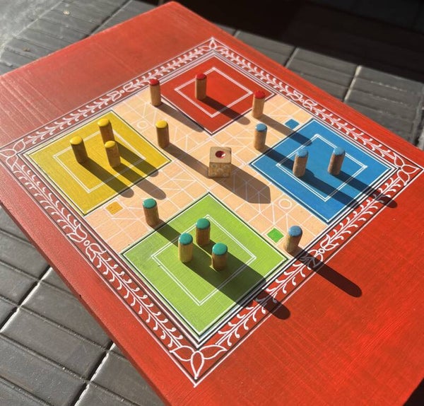 Varanasi-merkin klassinen Ludo