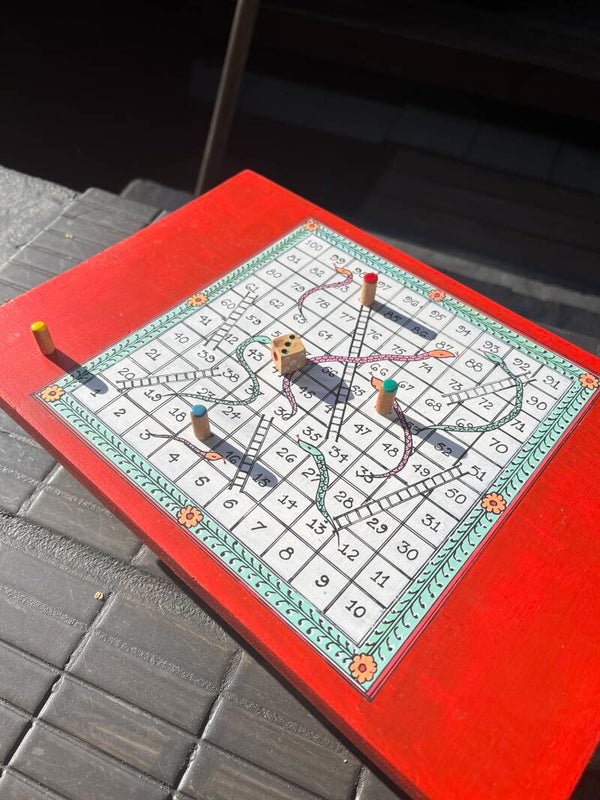 Varanasi-merkin klassinen Snake & Ladder