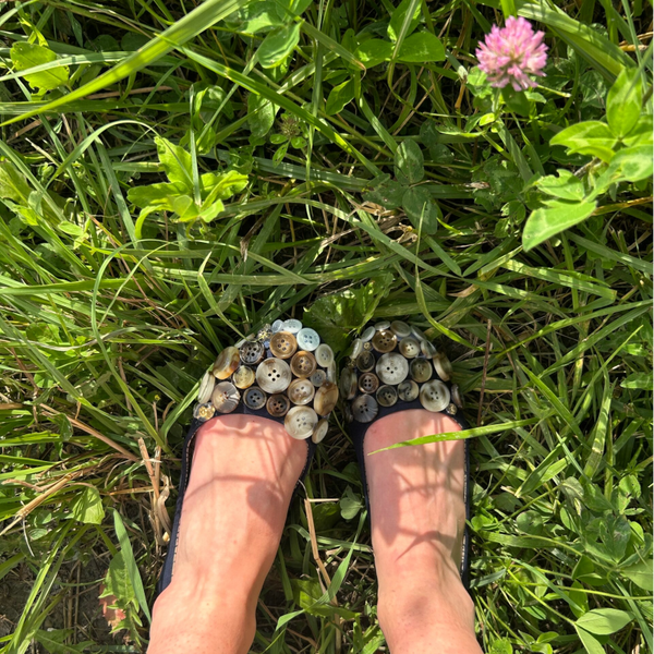 button shoes