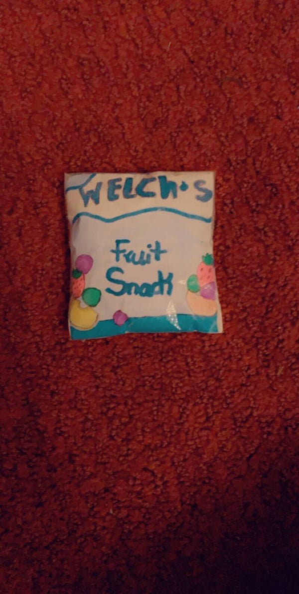 Fruit snack 🍓🍑🍇