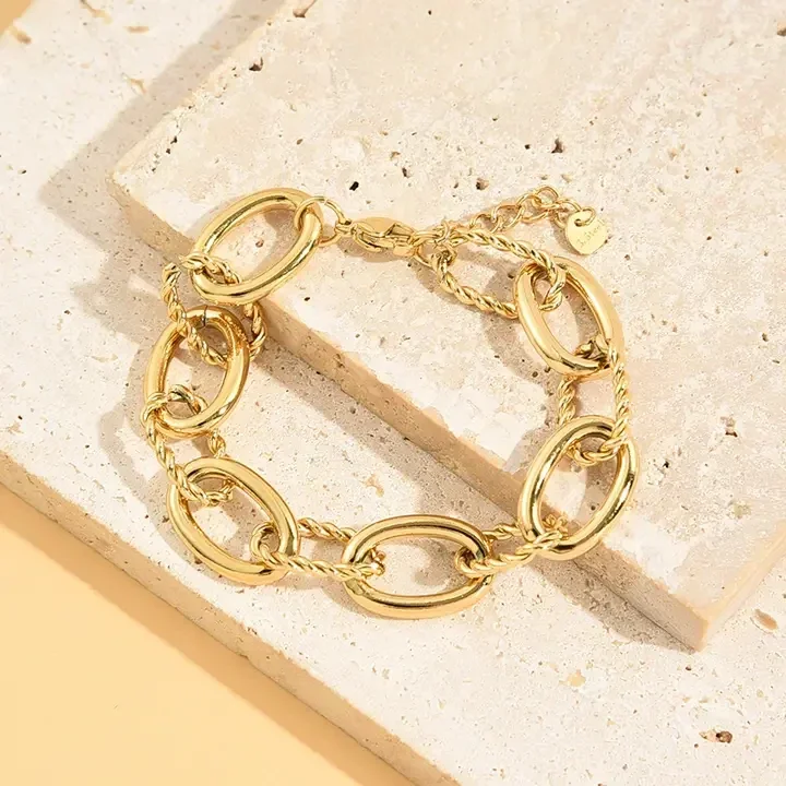 armband  met ovale schakels