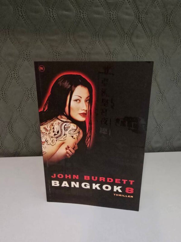 Bangkok 8 – John Burdett