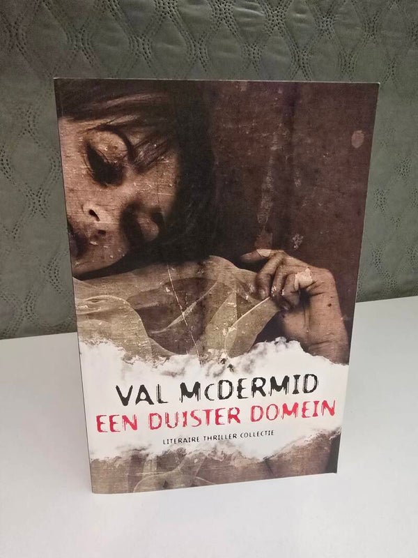 Val McDermid – Een duister domein