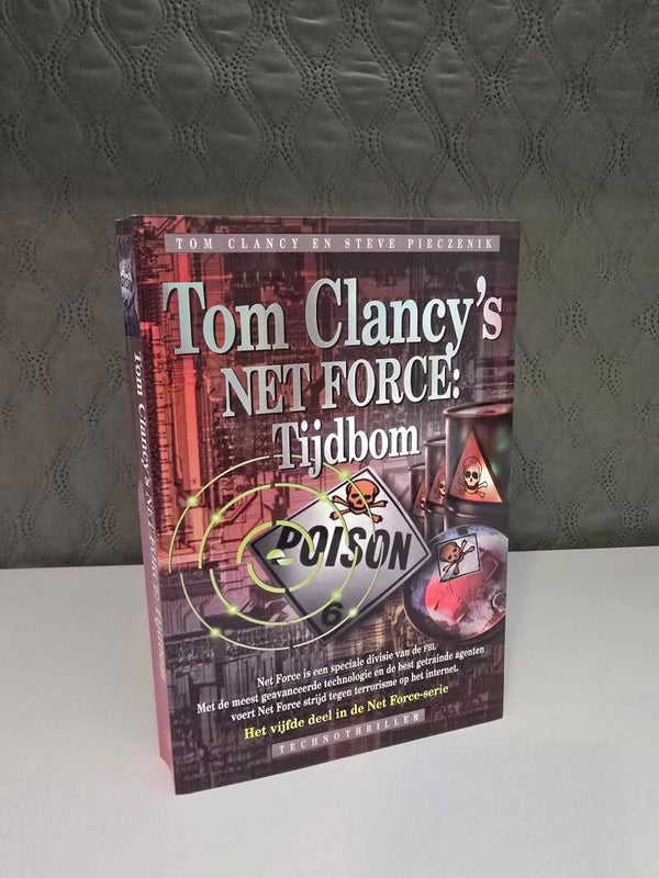Tom Clancy – Net Force: Tijdbom