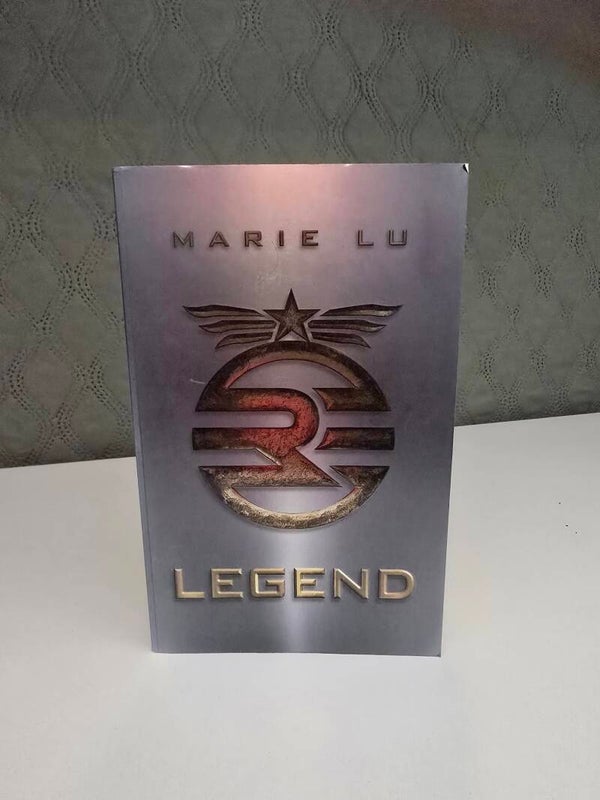 Marie Lu – Legend