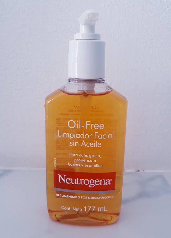 Limpiador facial con ácido salicílico Oil Free
