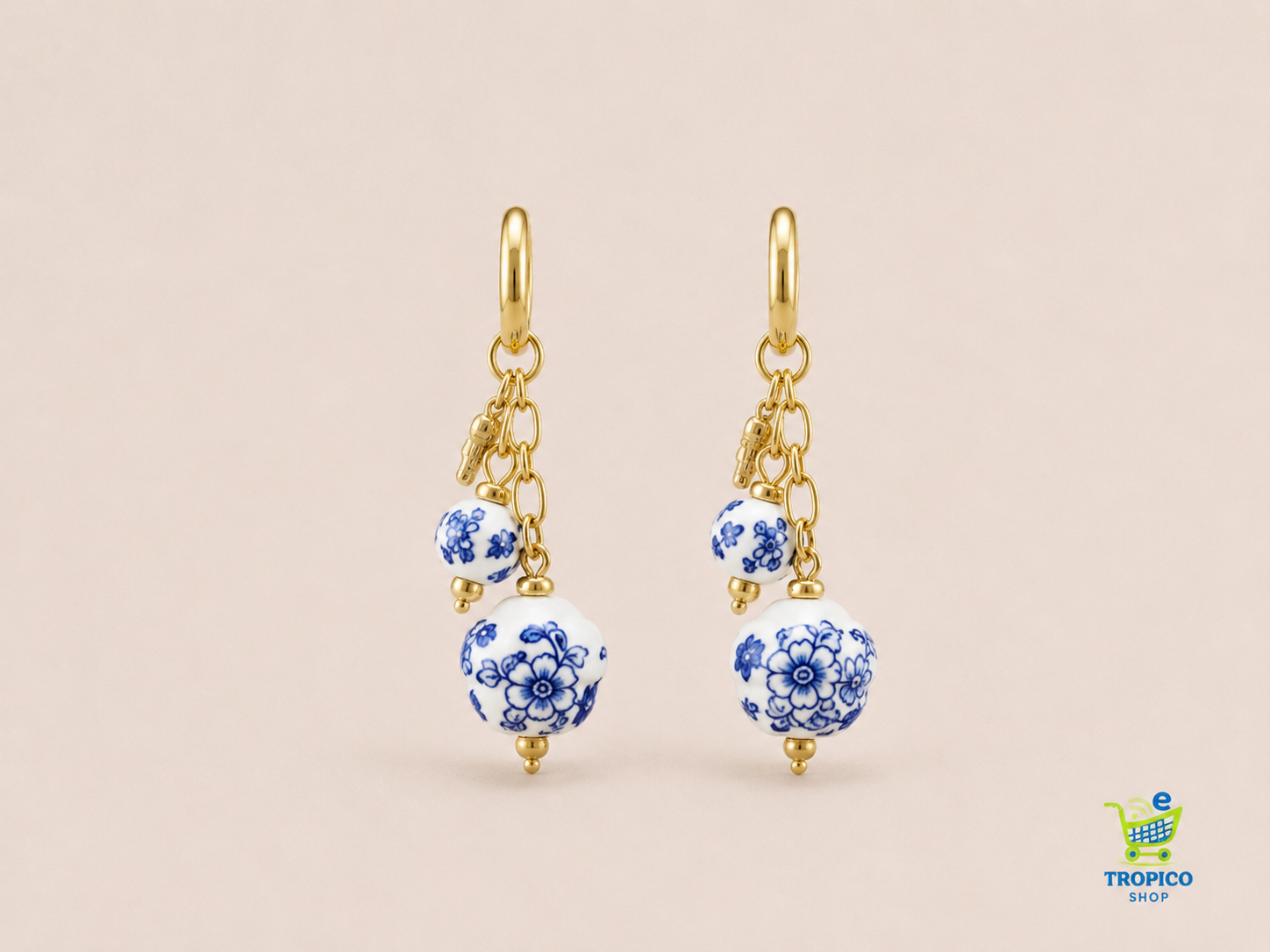 Boucles d'oreilles créoles dorées pendantes fleurs bleu porcelaine