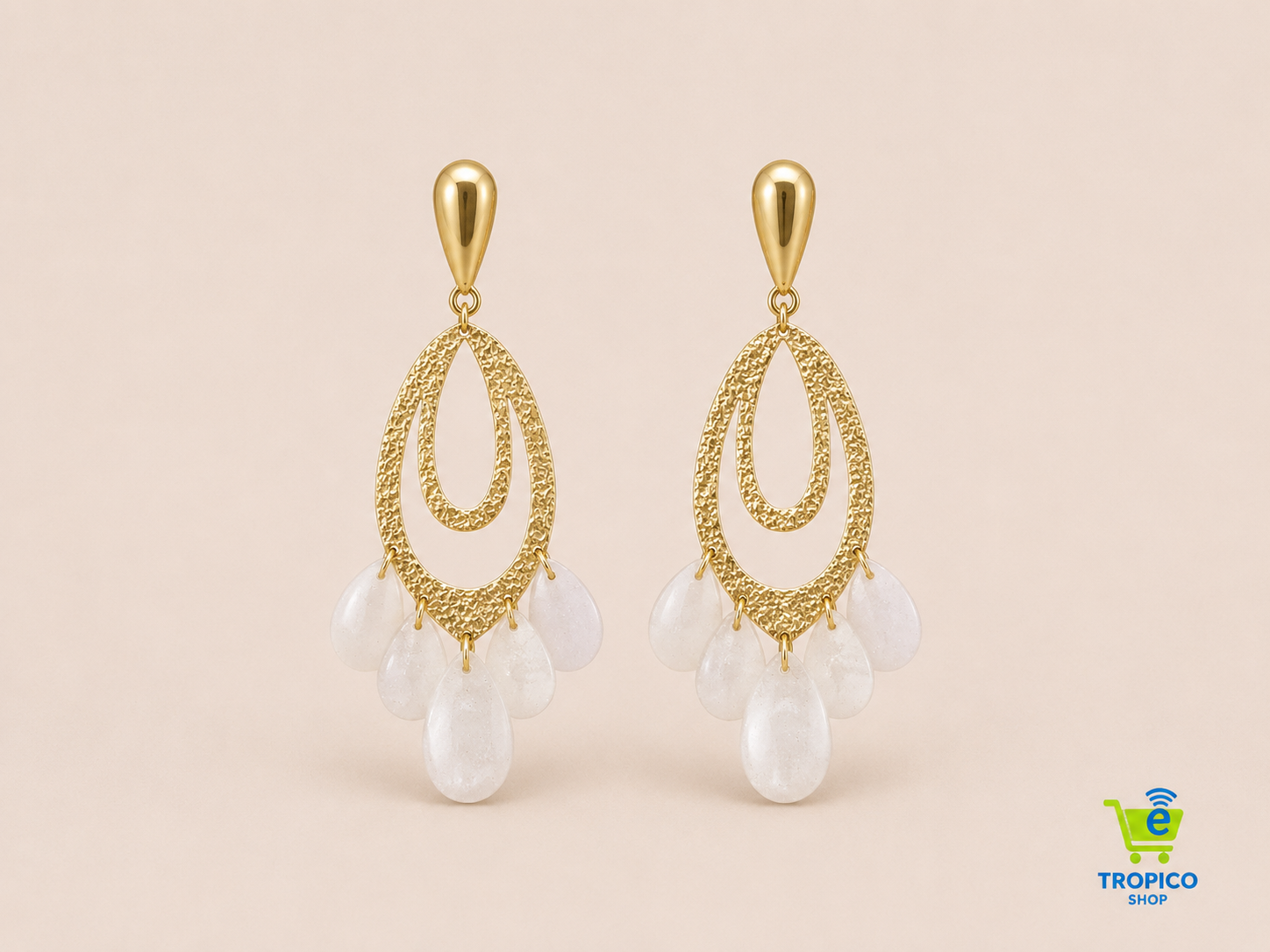 Boucles d’oreilles dorées goutte texturée et pétales Blanc