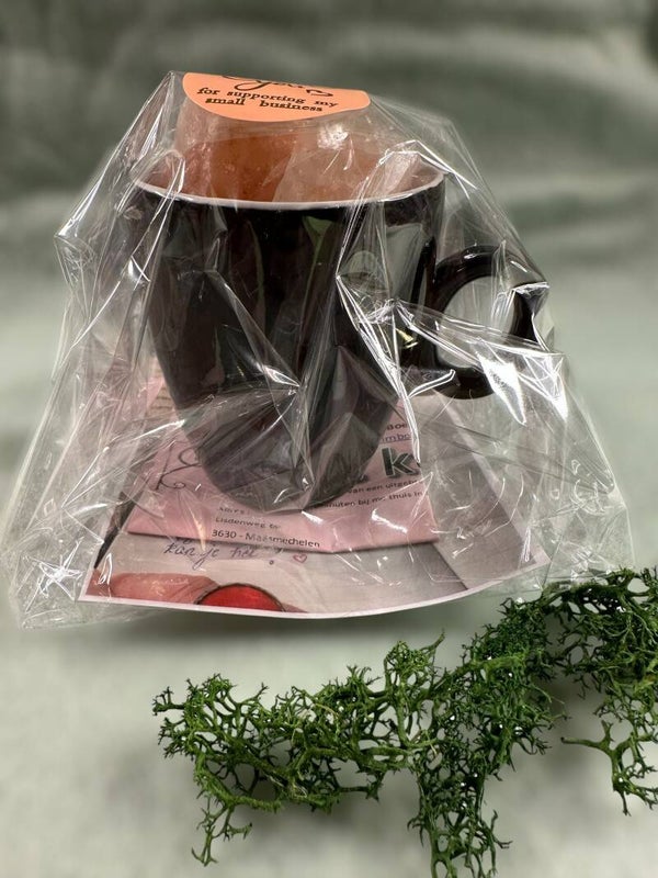 Koffietas met Himalaya zout (175 gram zout) Kleur zwart