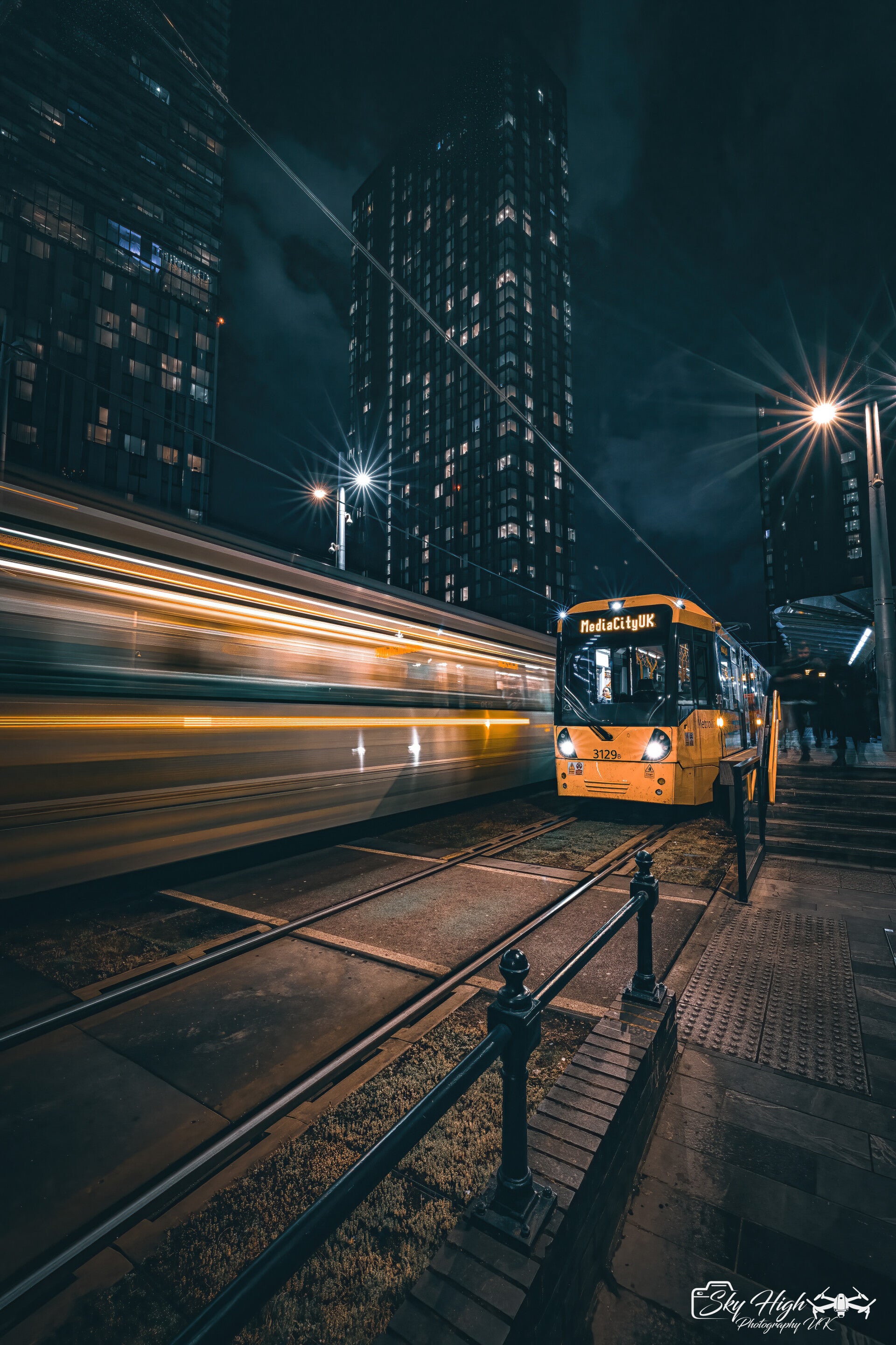 manchester night photography workshop light trails
