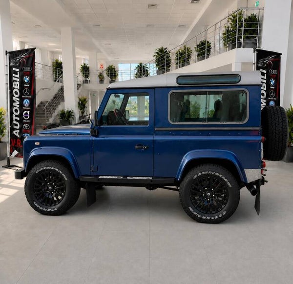 LAND ROVER DEFENDER 90 2.4 TD4 SW SE – 122 CV