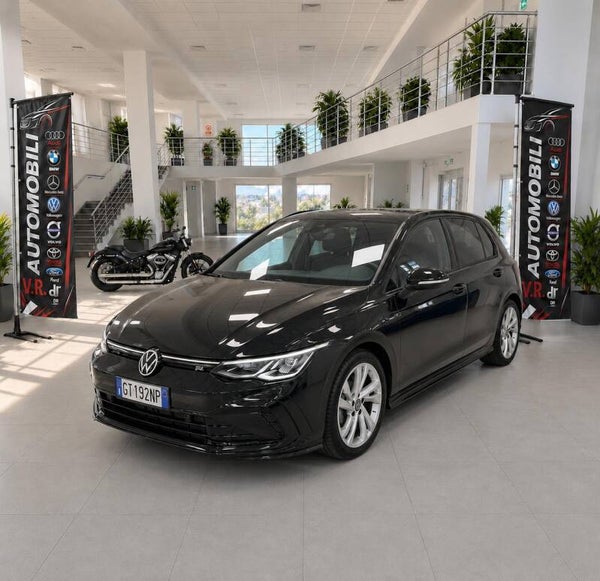 Volkswagen Golf 2.0 TDI R-Line DSG 150 CV,