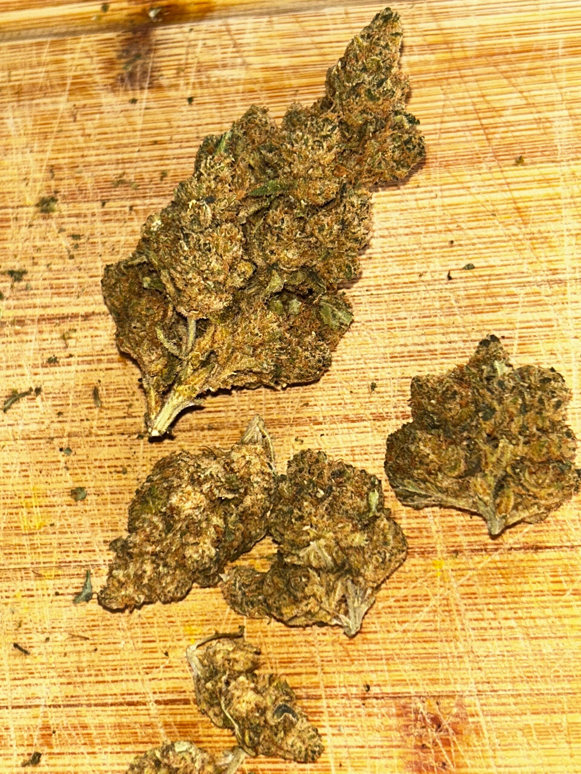 Cannabis Amnésia CBD 12% , thc 0.3%