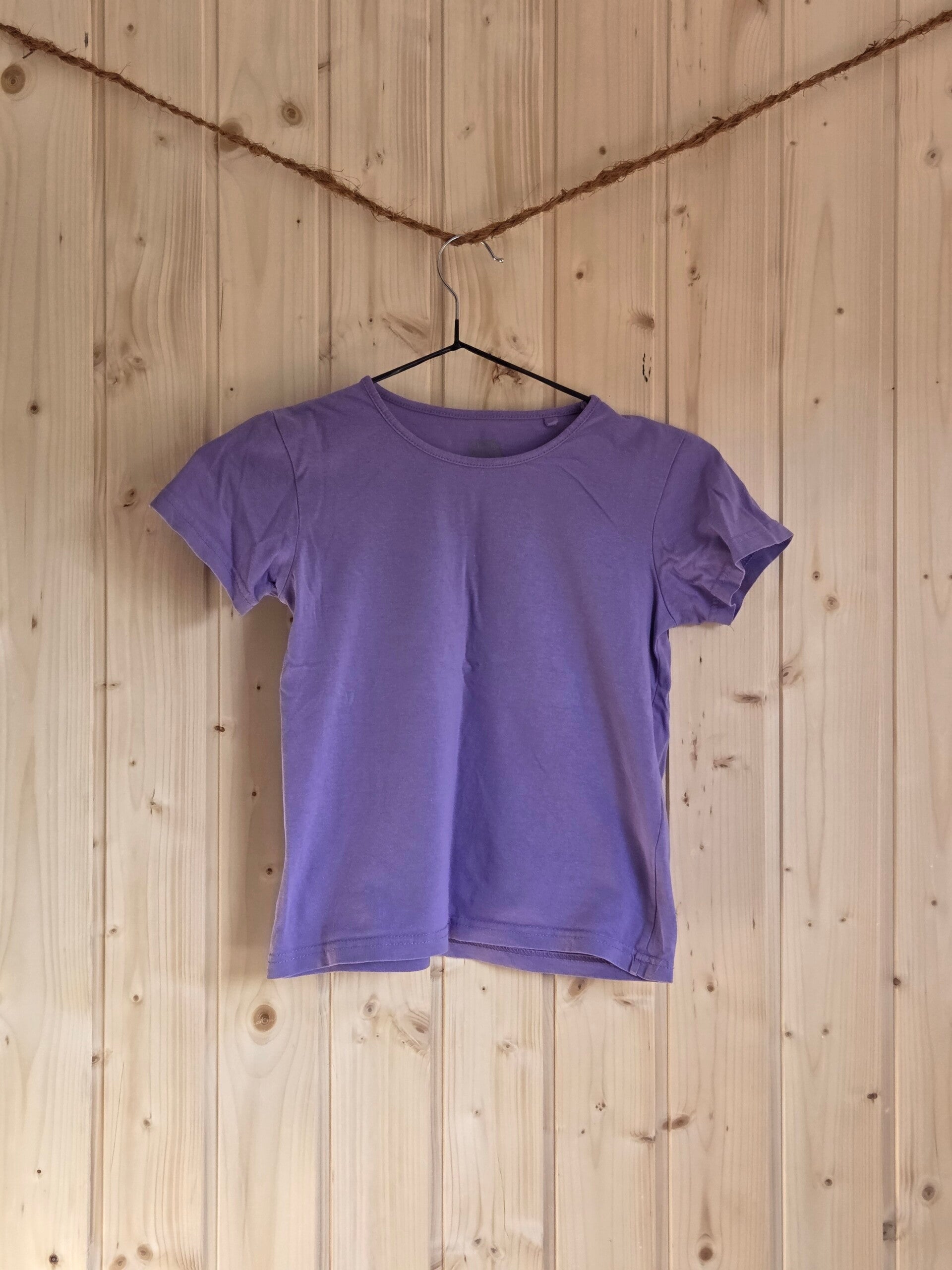 T-Shirt - 122