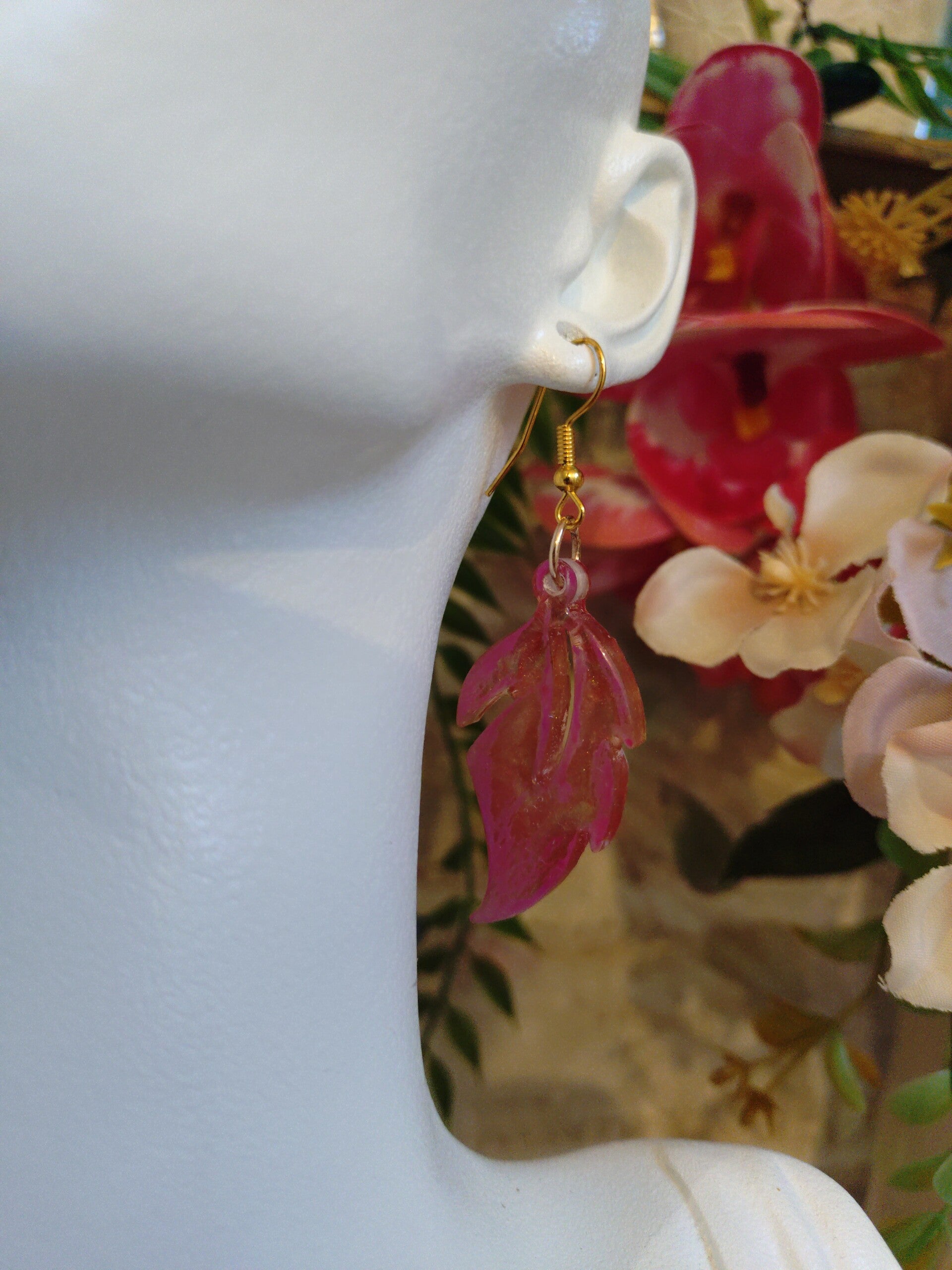 Boucles d'oreilles plume fushia