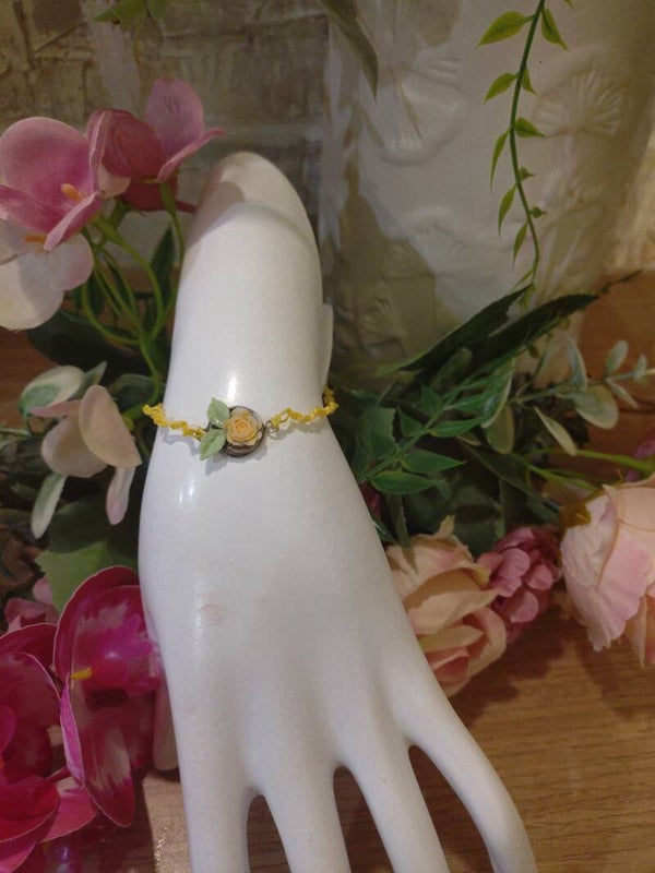 Bracelet saumon, jaune,vert et argent