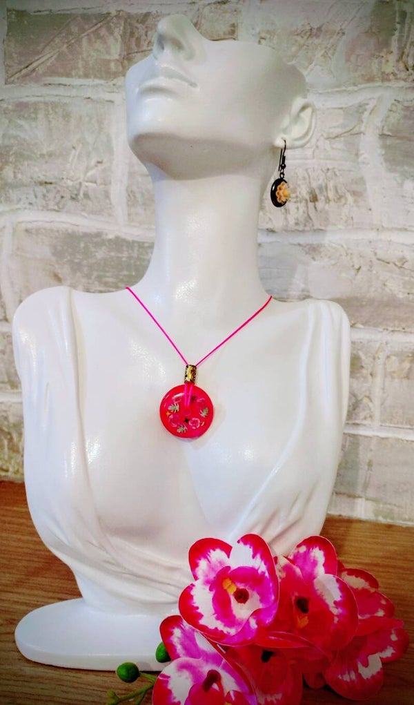 Collier pendentif donut fushia