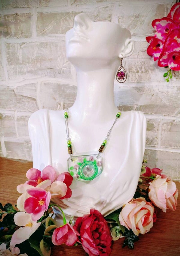 Collier demie lune