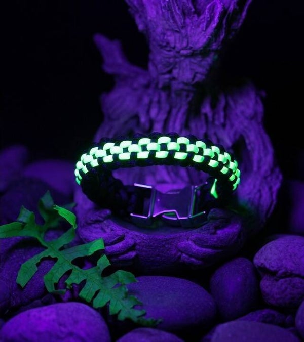 Foxfire - Handmade Paracord Bracelet