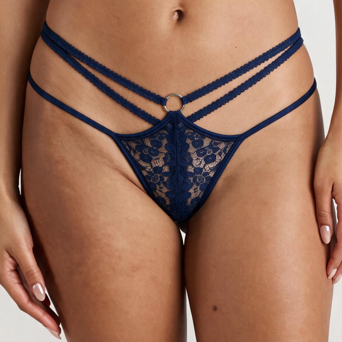 String Lace Icon