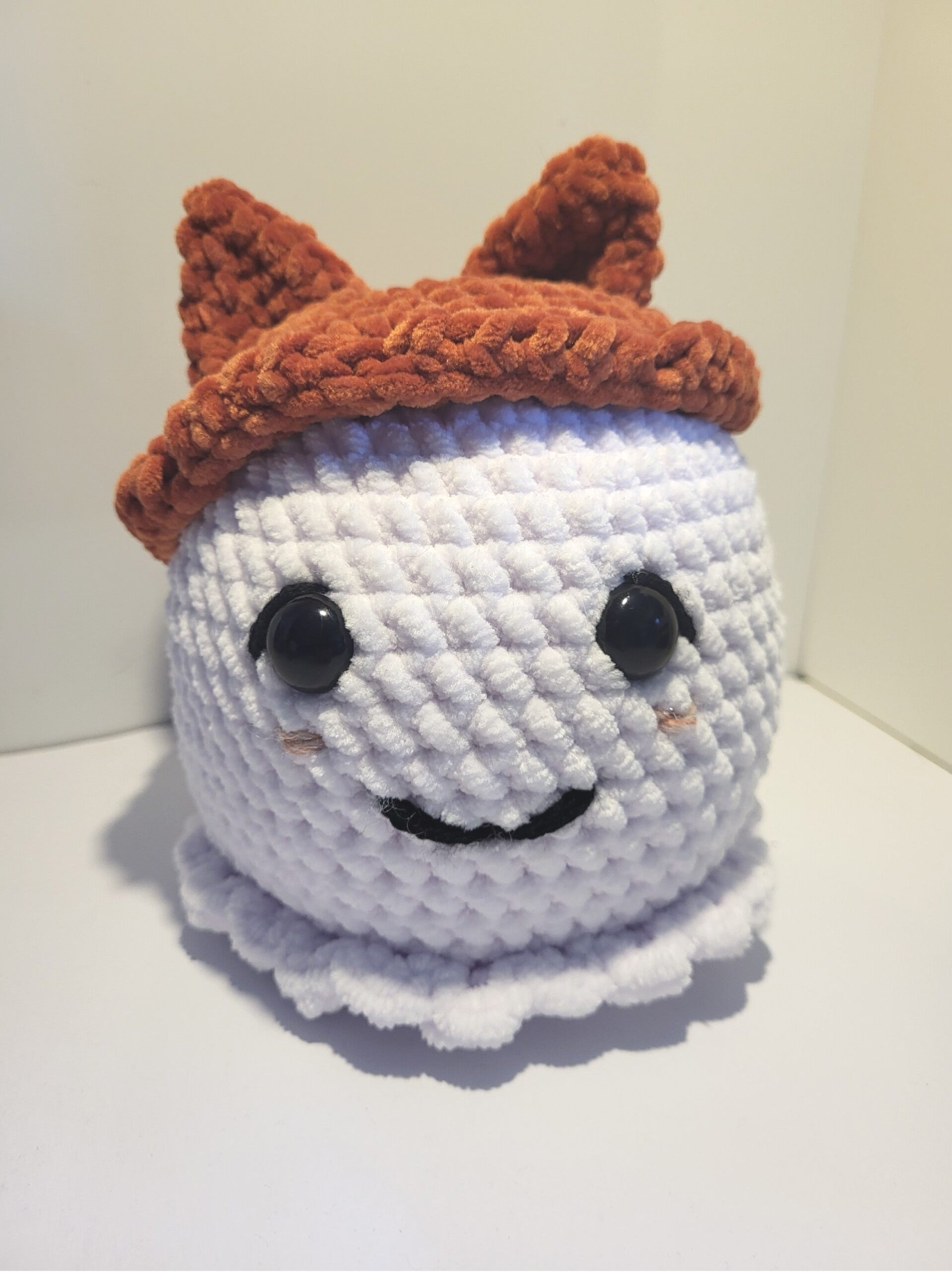 Grote Boo met kattenmutsje op