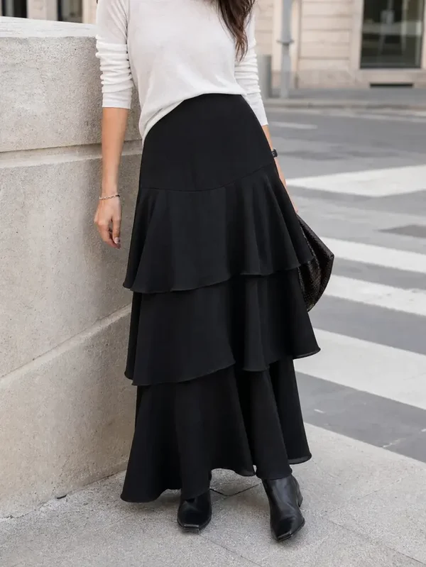 FALDA SATINADA CAPAS