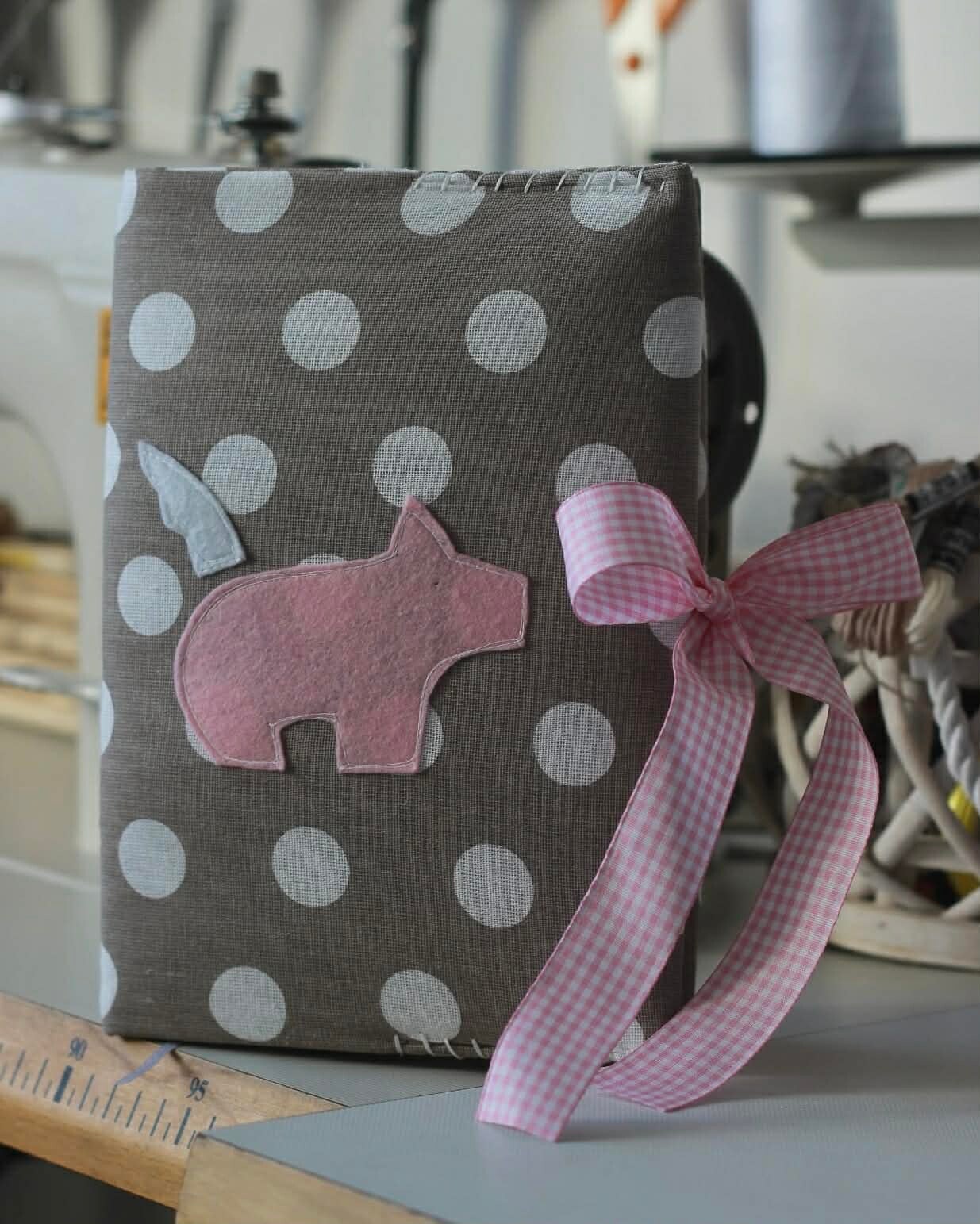 notes świnka ze skrzydłami