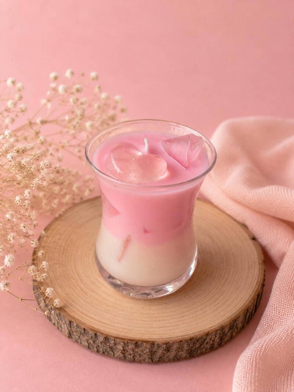 iced latte kaars aardbei