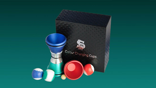 COLOUR CHANGING CUPS by Leo Smetsers