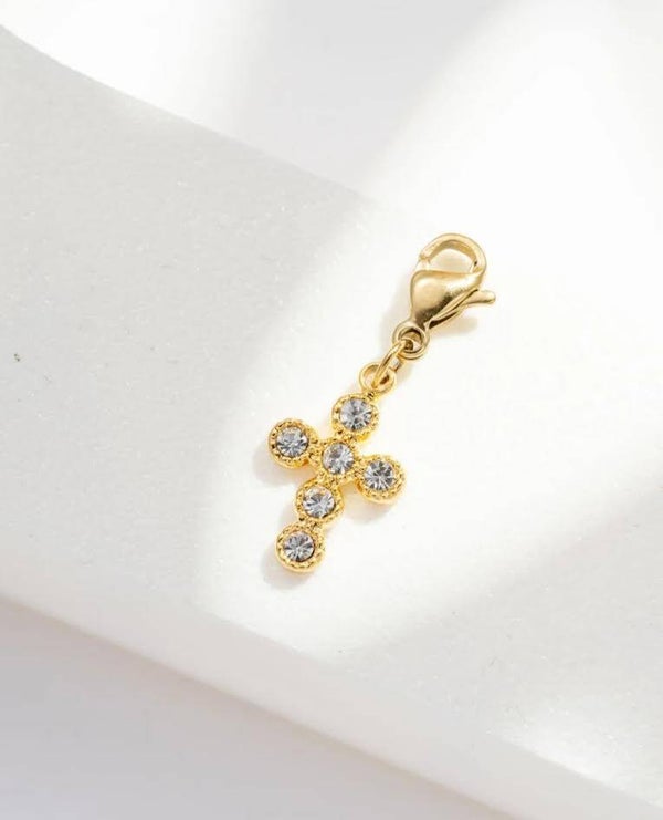 croix avec brillant
